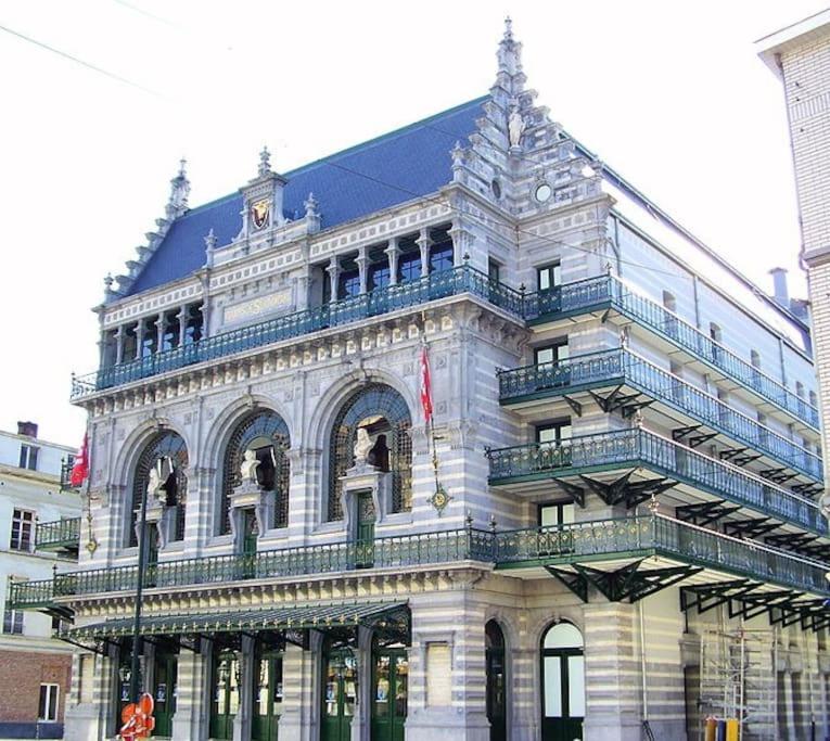 Penthouse Duplex Cosy 2 Chambres Au Coeur De Bruxelles Bruxelas Exterior foto